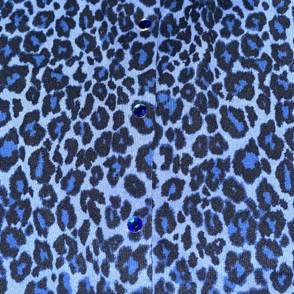 Quacker Factory blue jeweled leopard cardigan - Picture 2 of 5